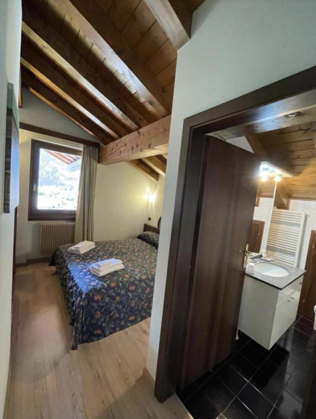 Hotel Quadrifoglio Pinzolo Exterior photo
